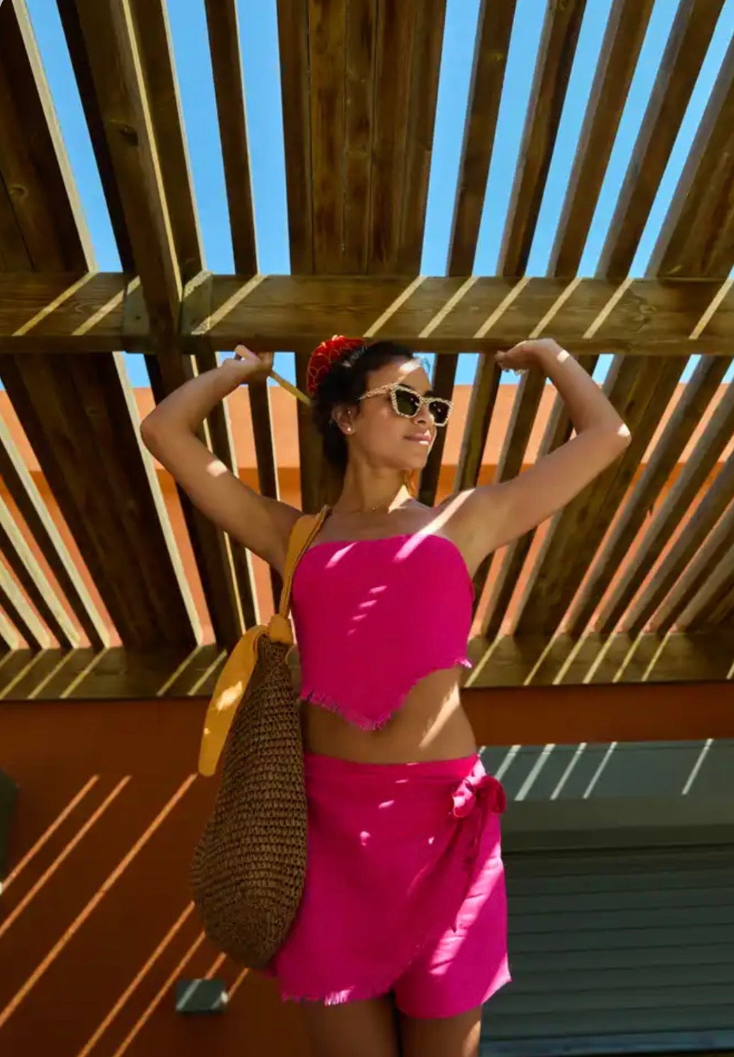 Sunset Rays Top in Linen Fuchsia