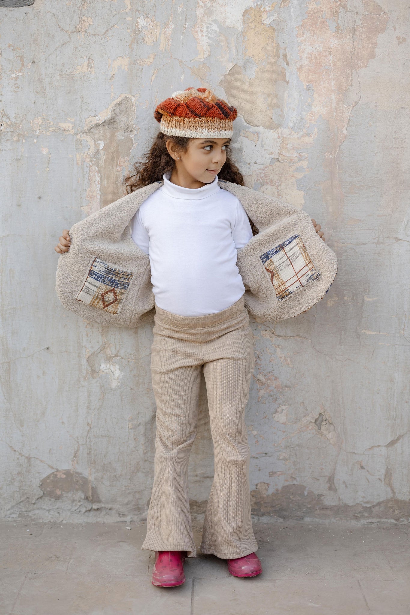 Little EveryWear Pants in Beige