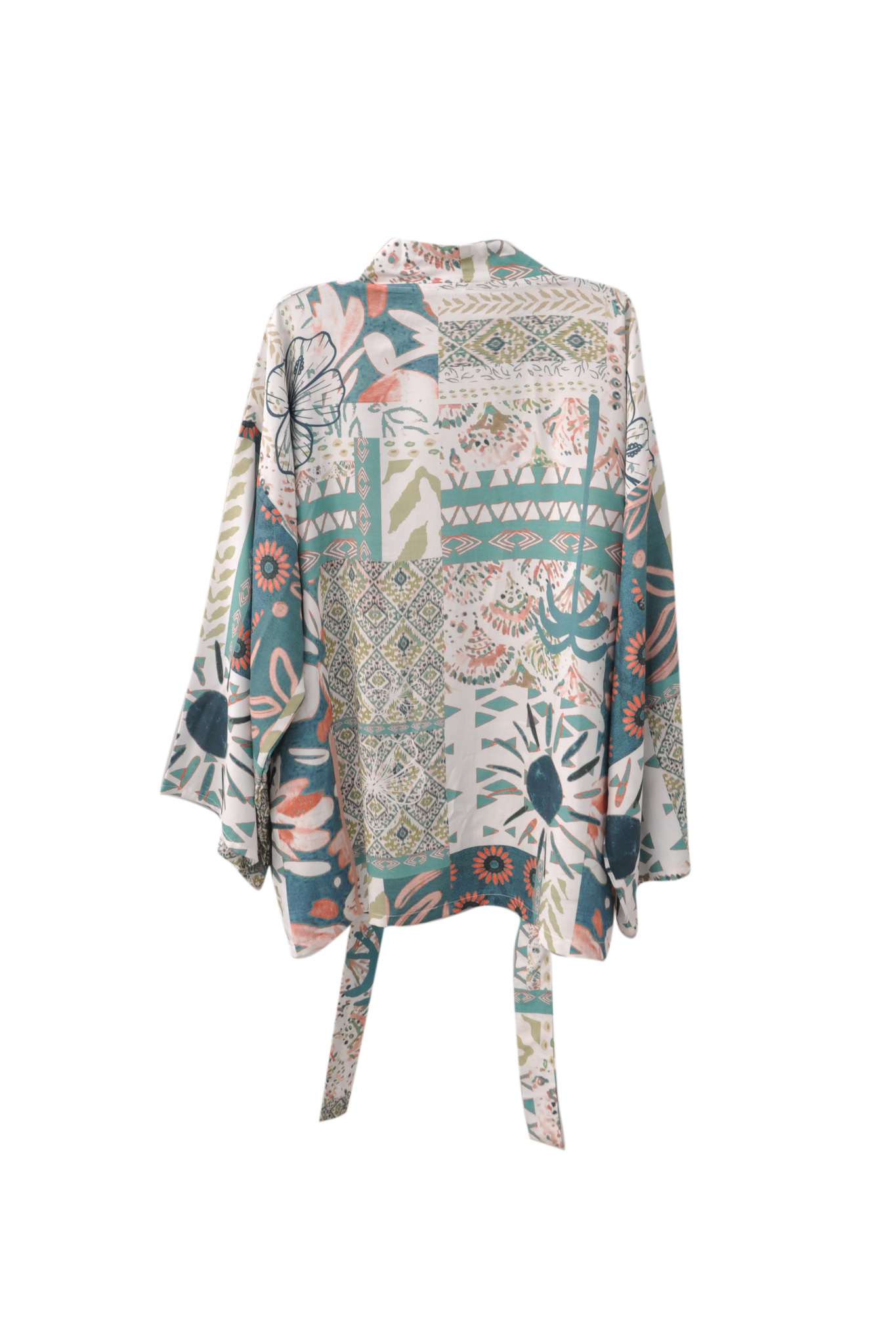 Midsummer Kimono in Delicate Dreams Print