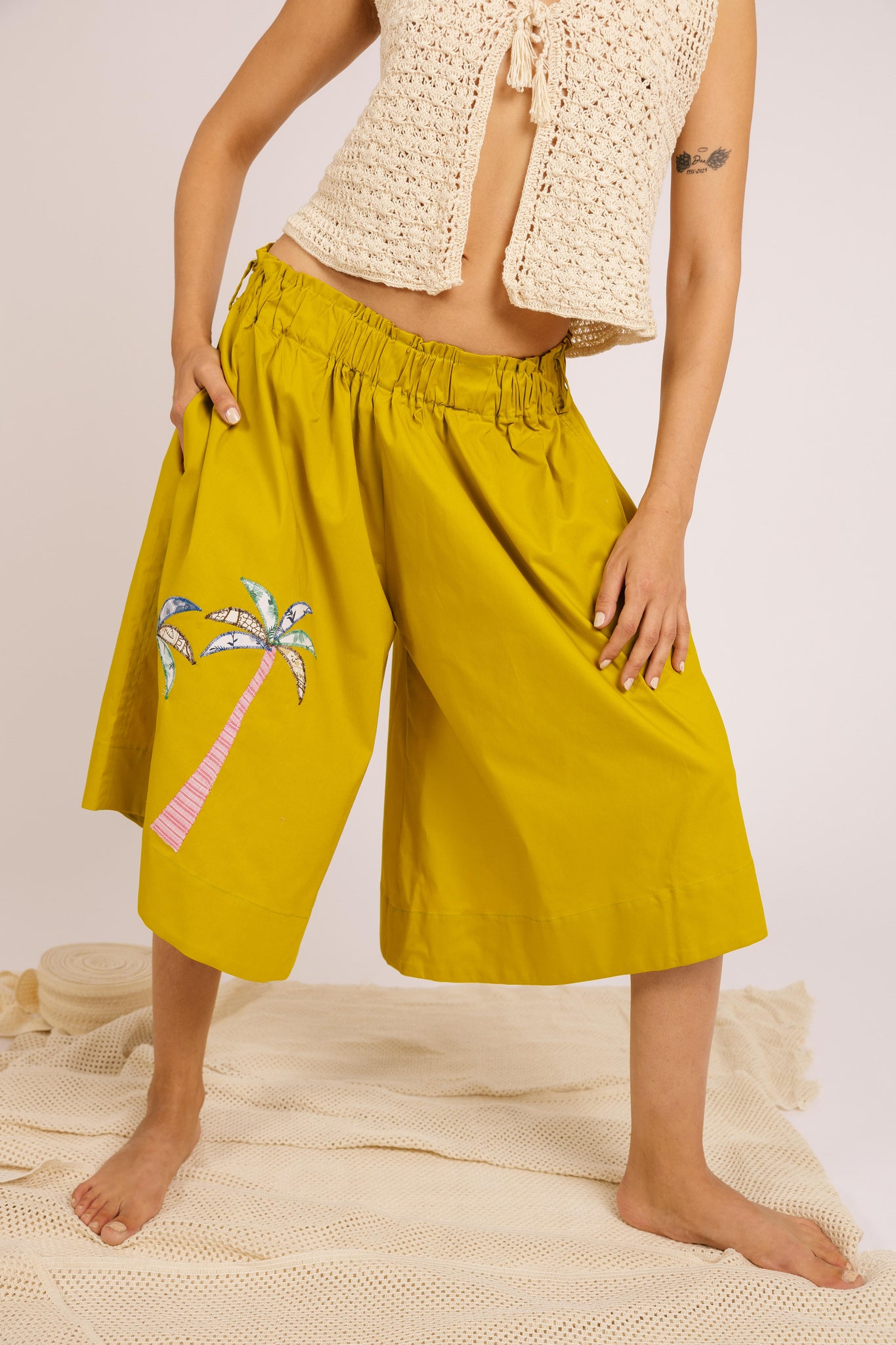 Nakhili Madina Short