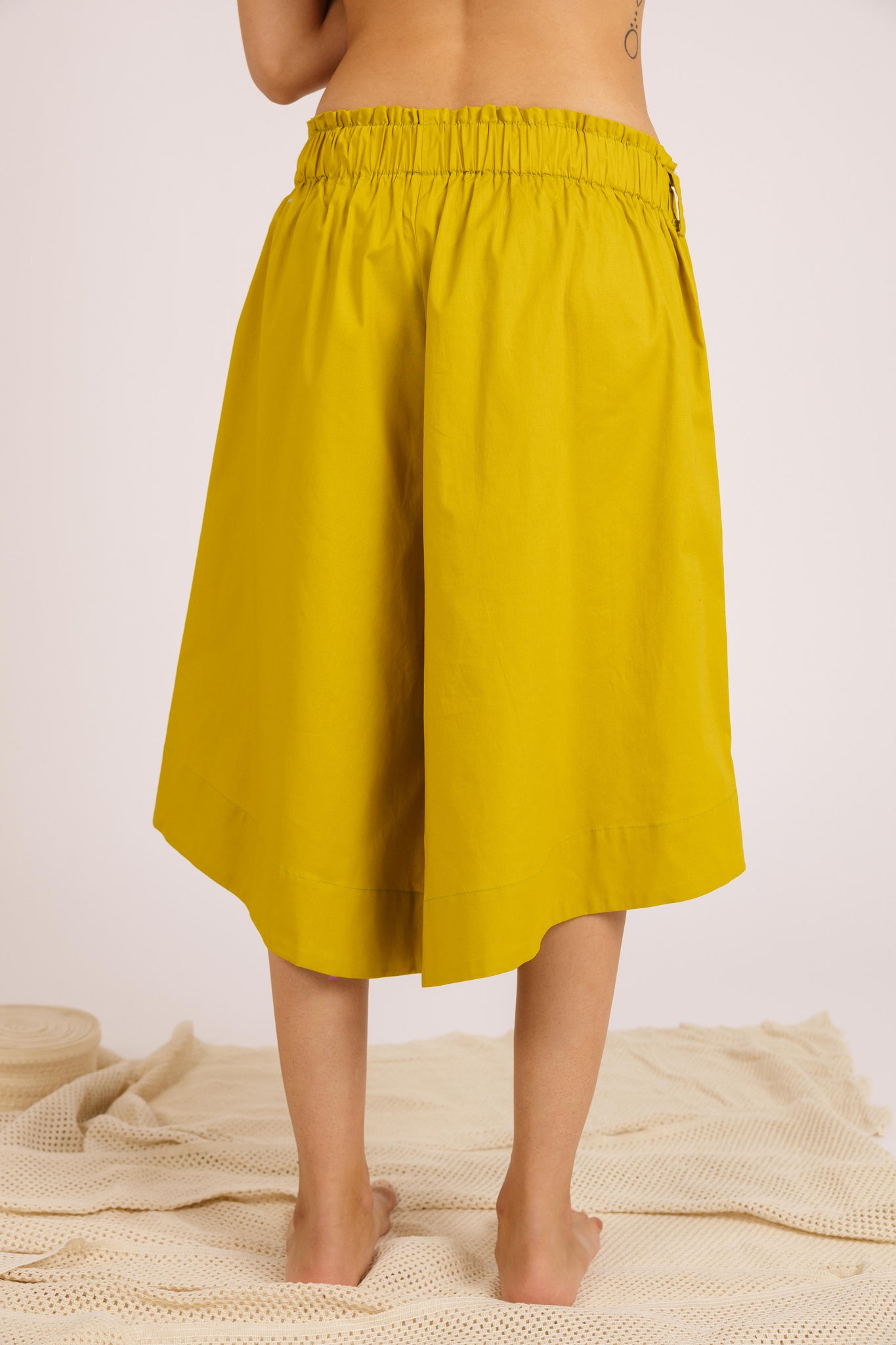 Nakhili Madina Short