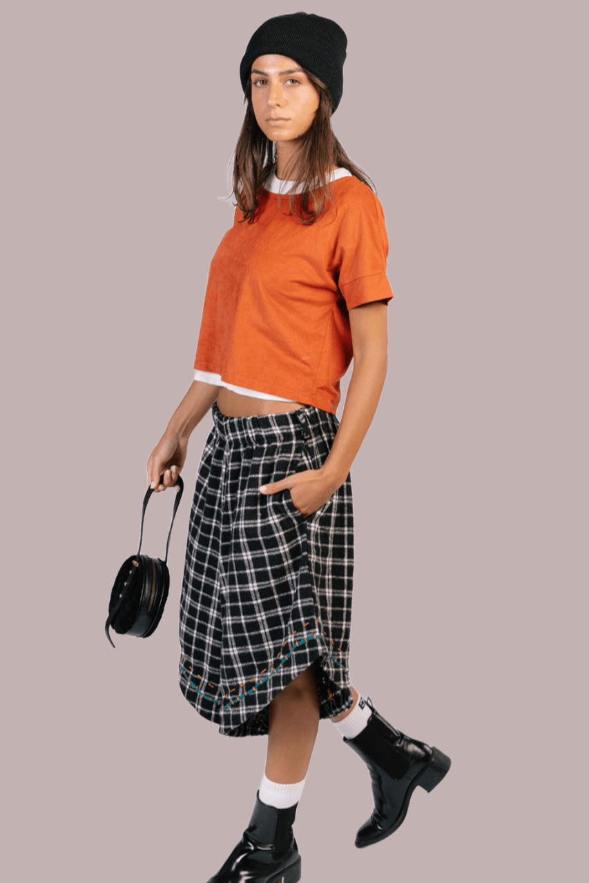 Karohat Madina Shorts in Classic Black