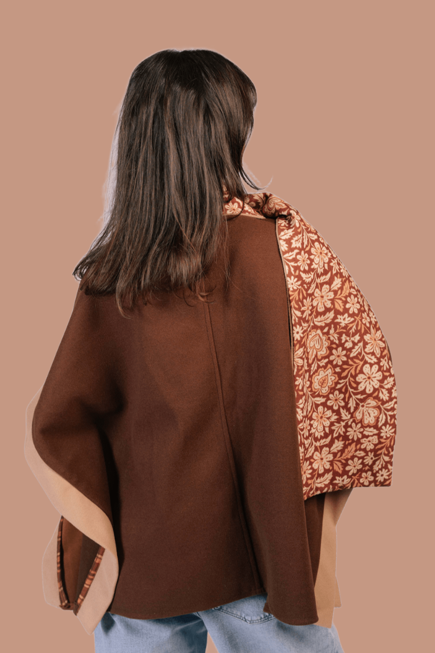 Sukoon Poncho in Saharan Browns