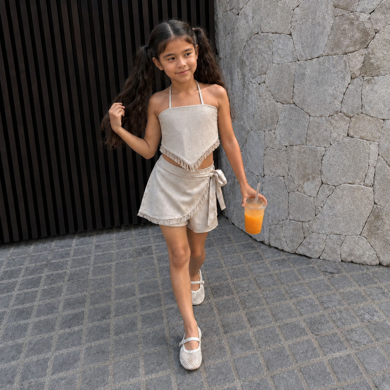 Little Sunset Shorts in Linen Beige
