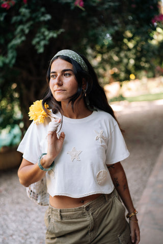 Sandy Shore Cropped Tee