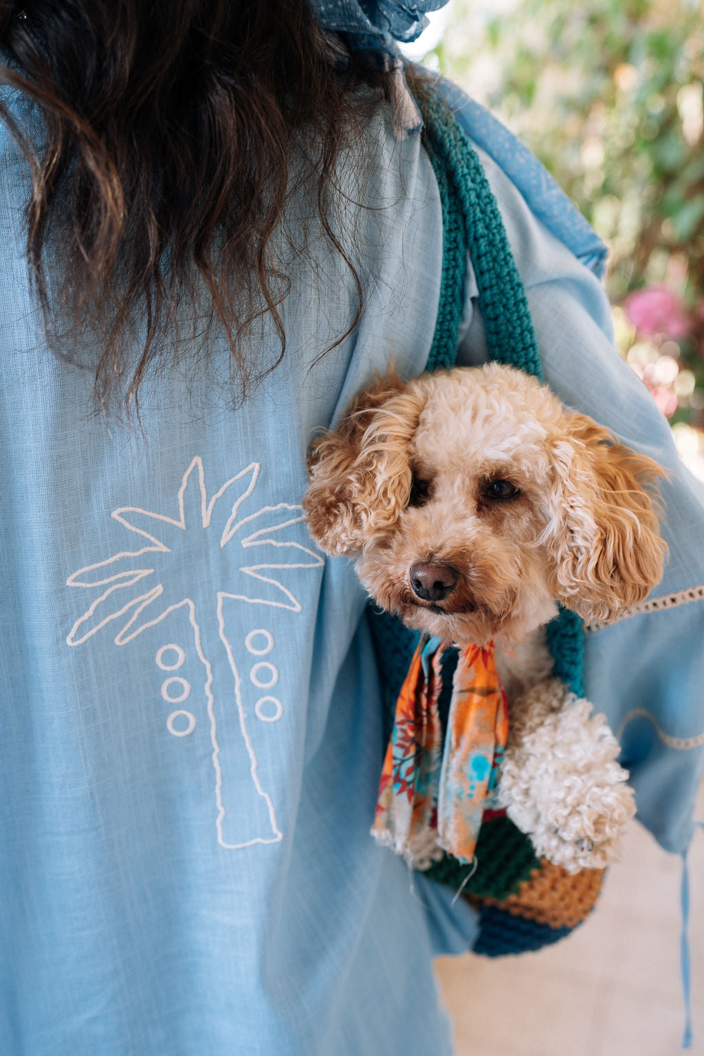 The Aziza Palm Linen Shirt in Baby Blue