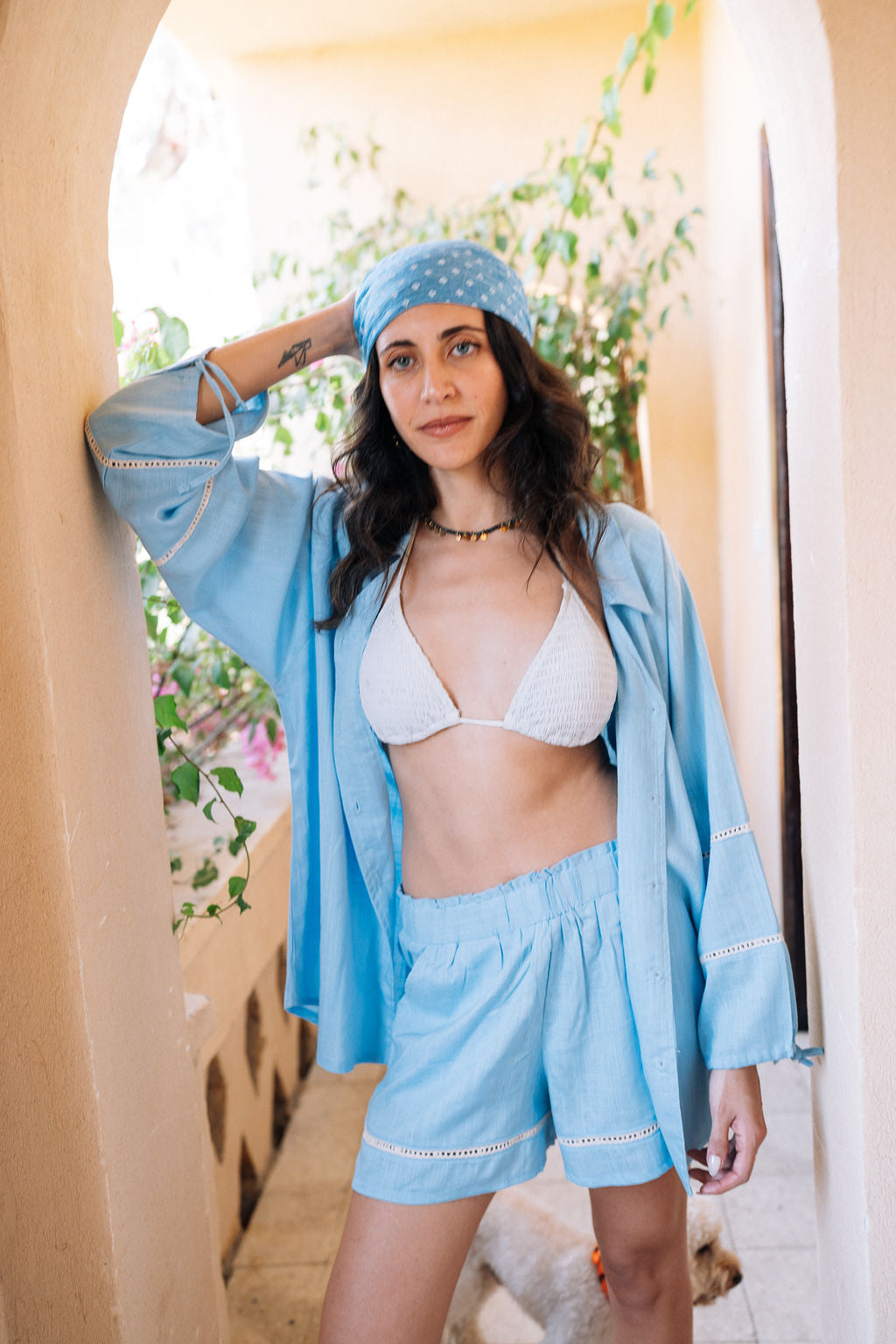 The Aziza Palm Linen Shirt in Baby Blue