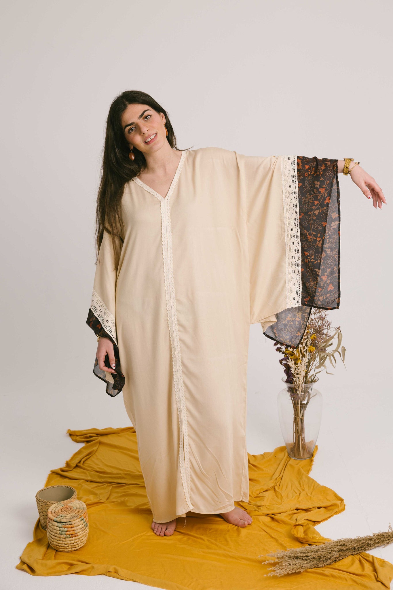 Angel Wings Floral Beige