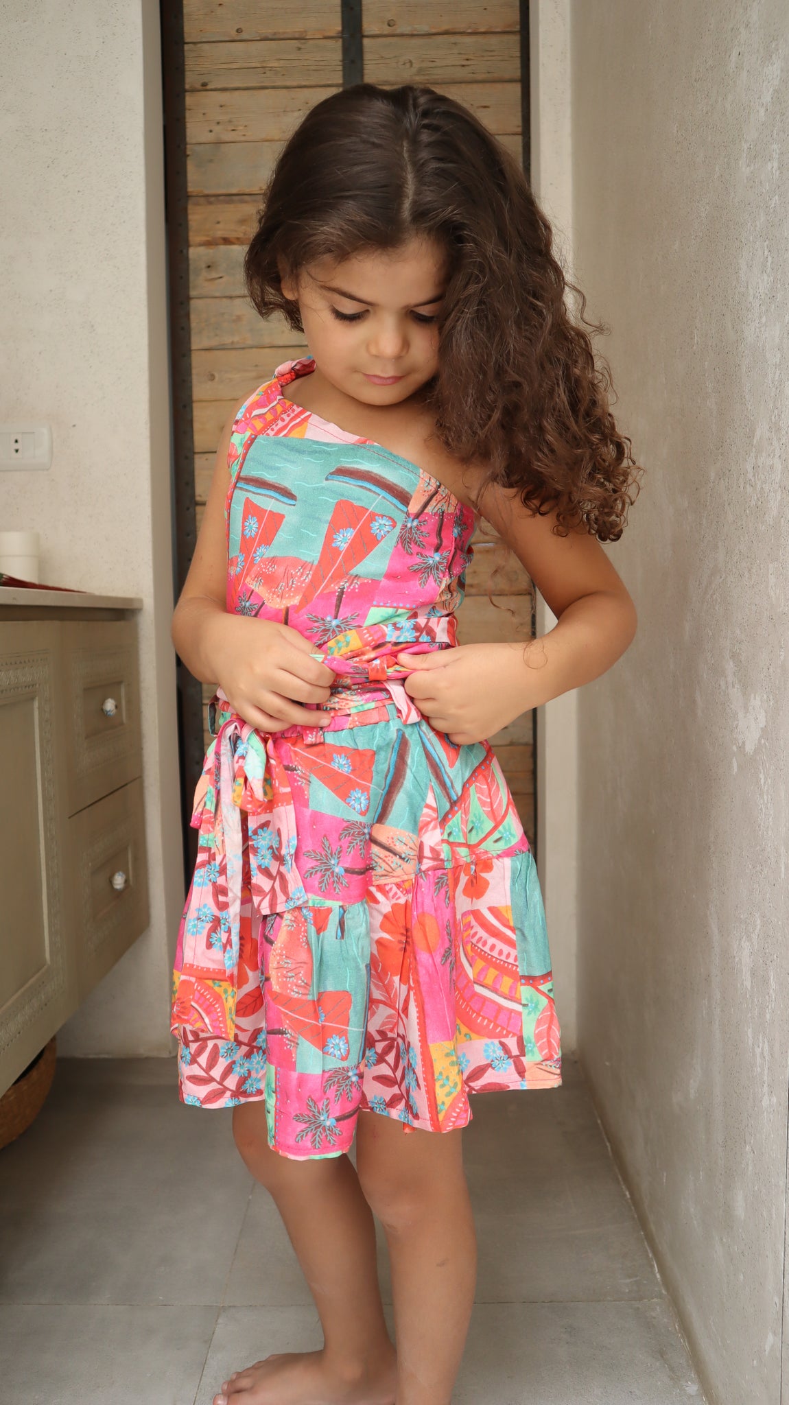 Little Swirlin Top in Roeqiya