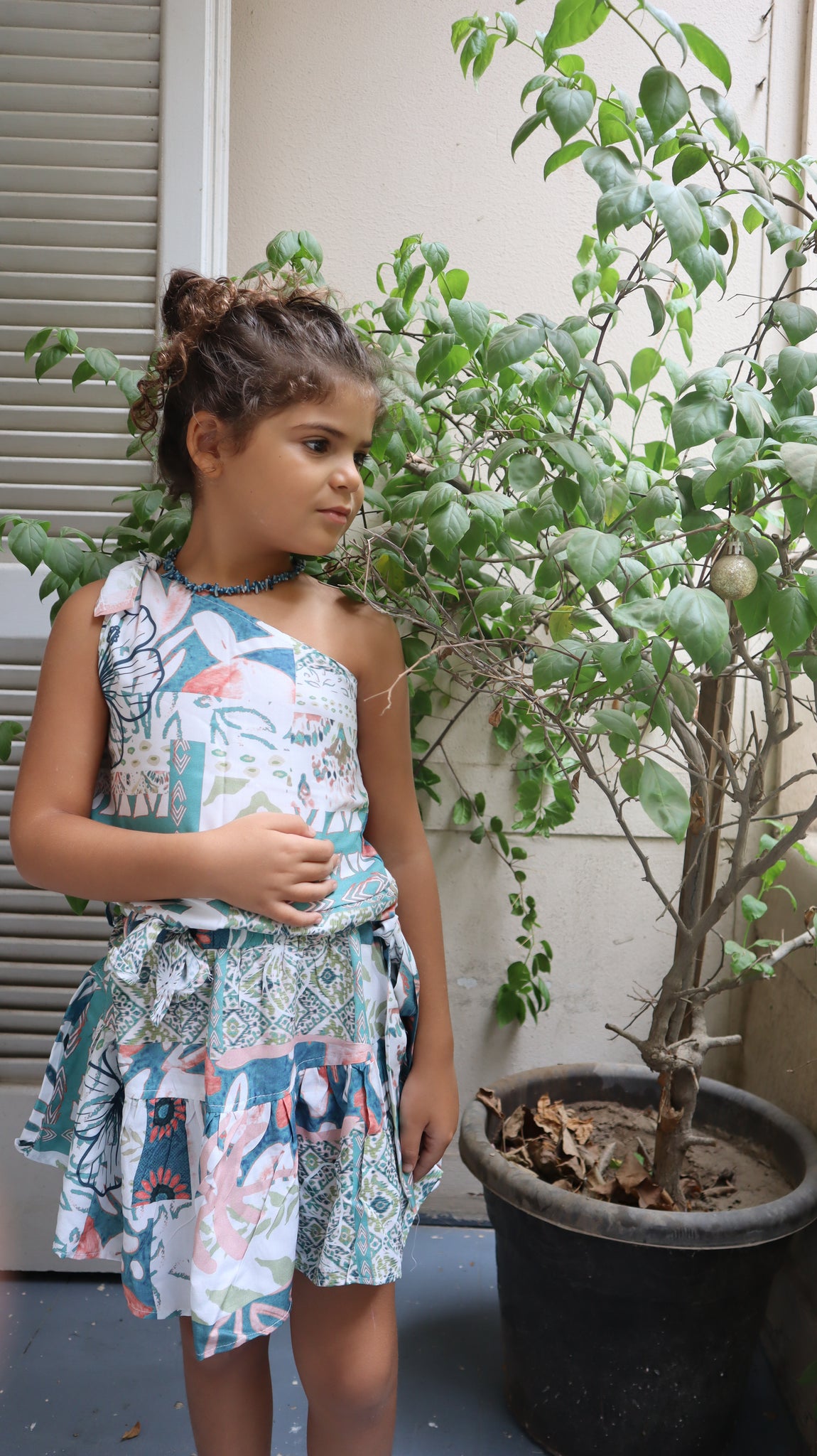 Little Swirlin Knot Skirt In Delicate Dreams