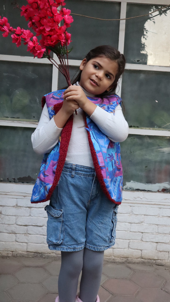 Little Roeqiya Nomad Vest