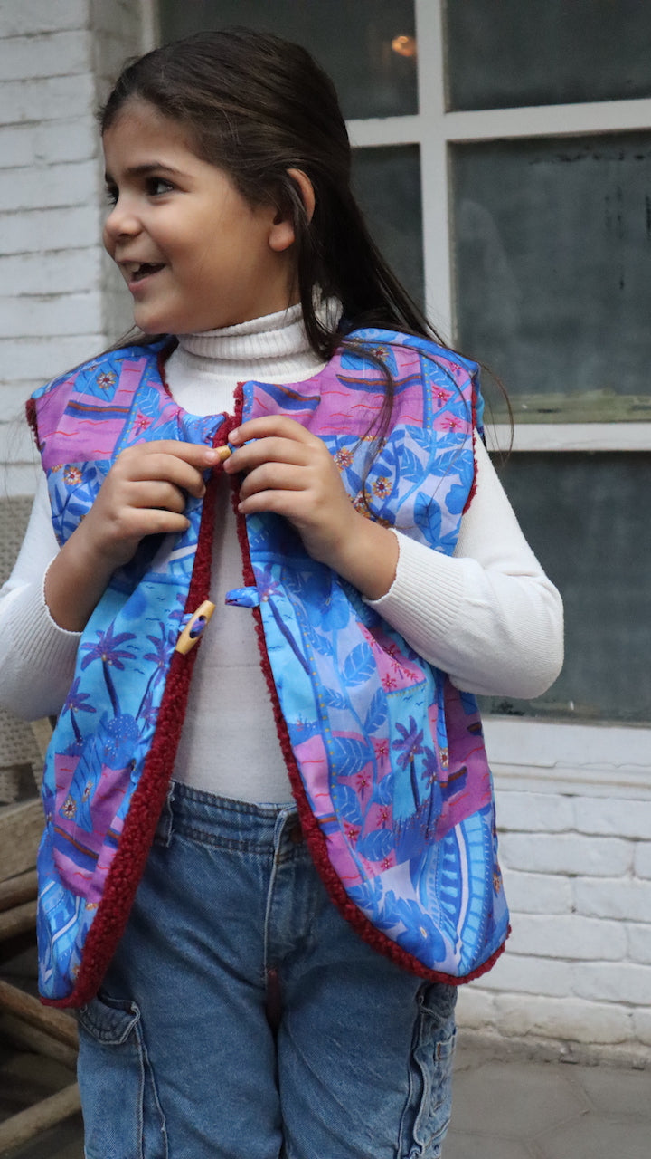 Little Roeqiya Nomad Vest