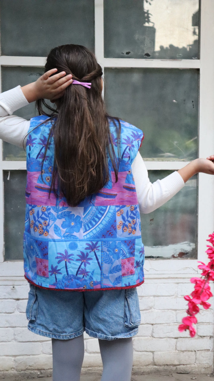 Little Roeqiya Nomad Vest