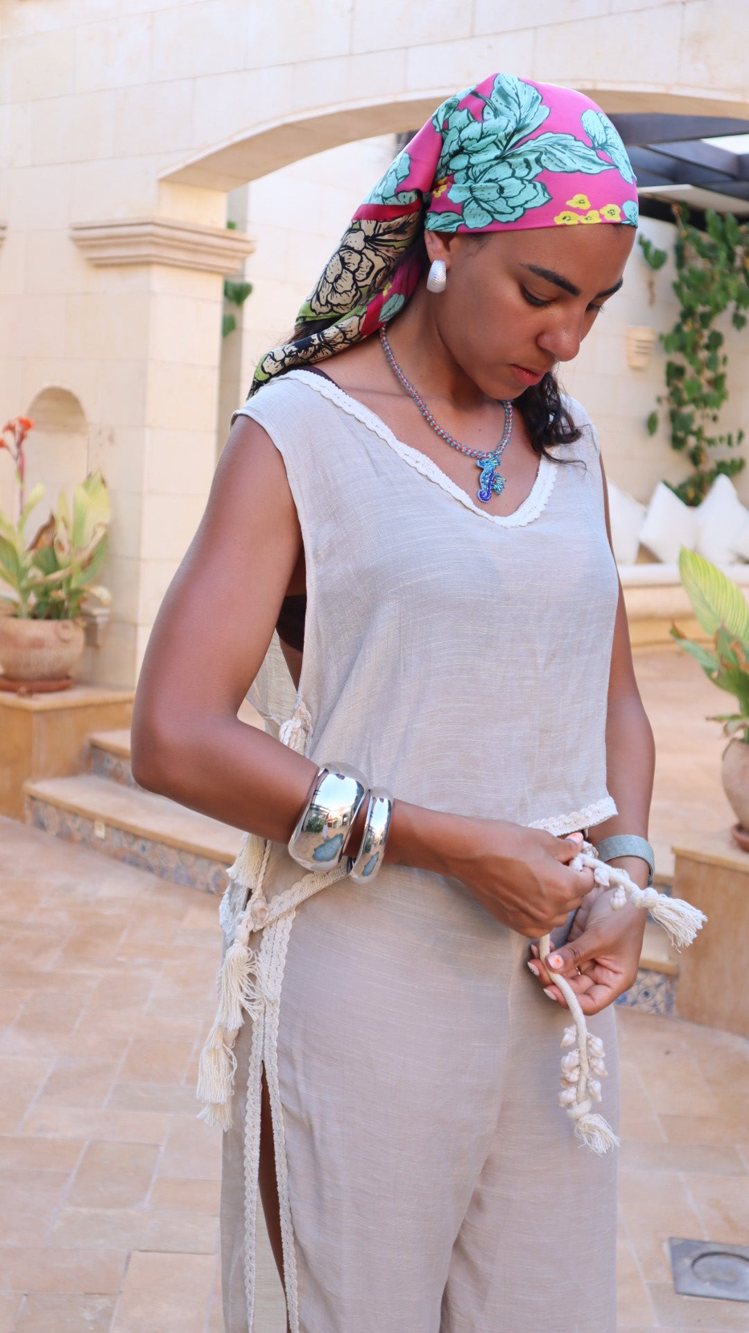 Coastal Slits Top In Cafe