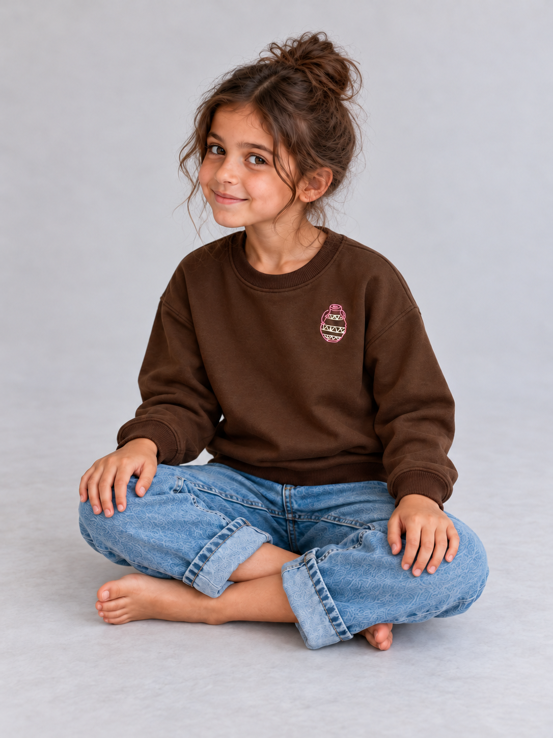 Little Dafaa Pullover in Brown