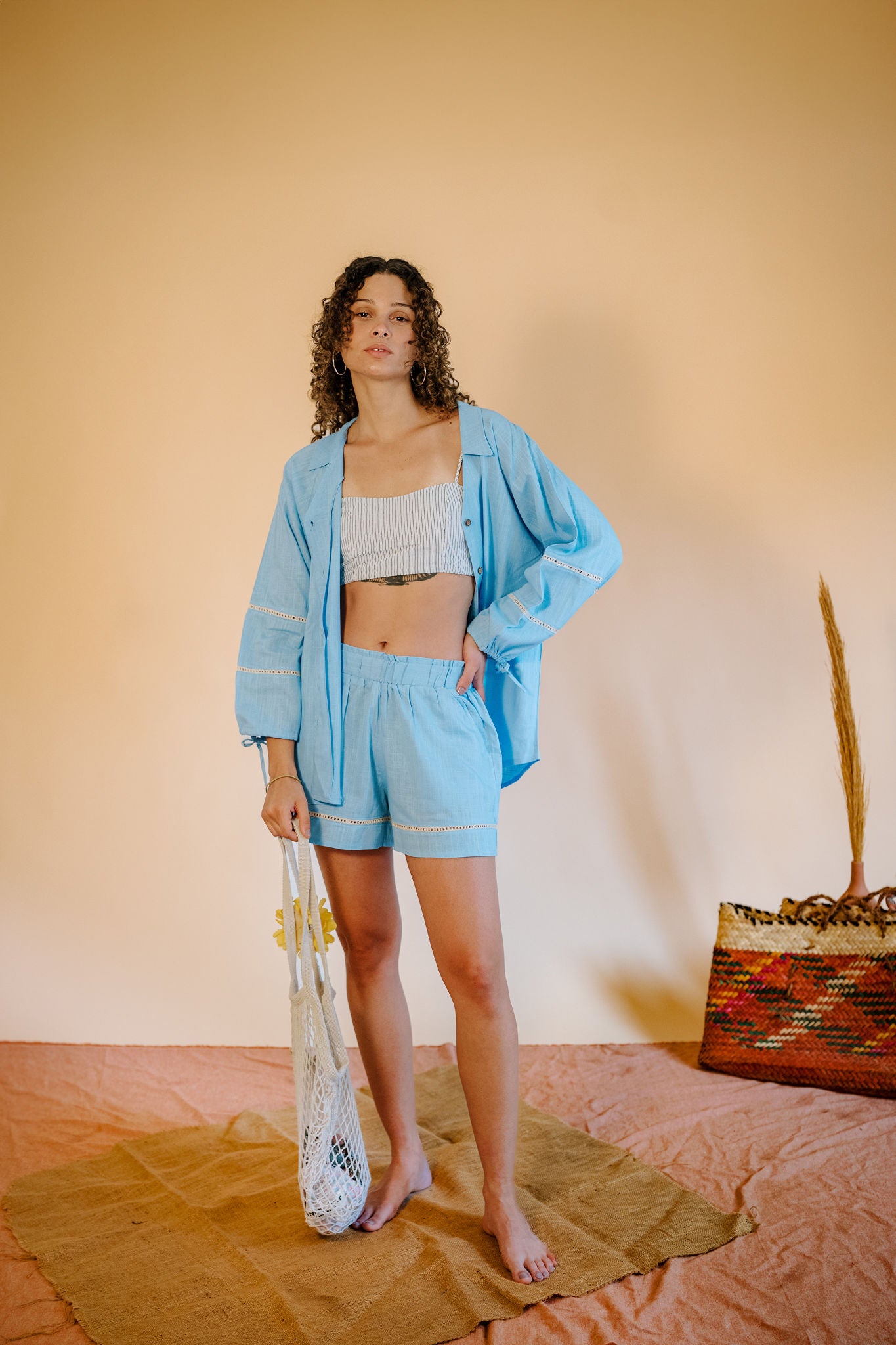 The Aziza Linen Short In Baby Blue