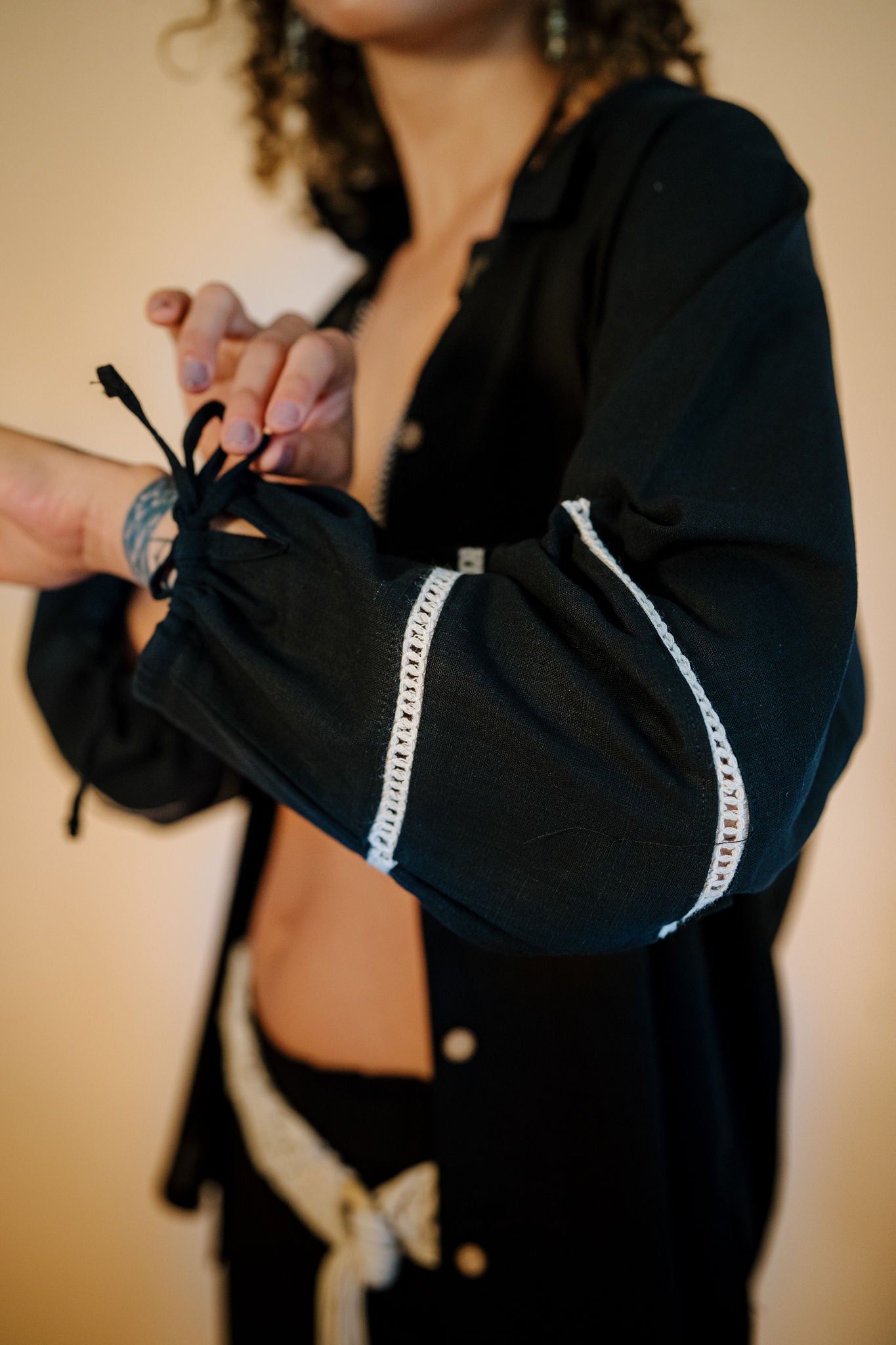 The Aziza Linen Shirt in Black