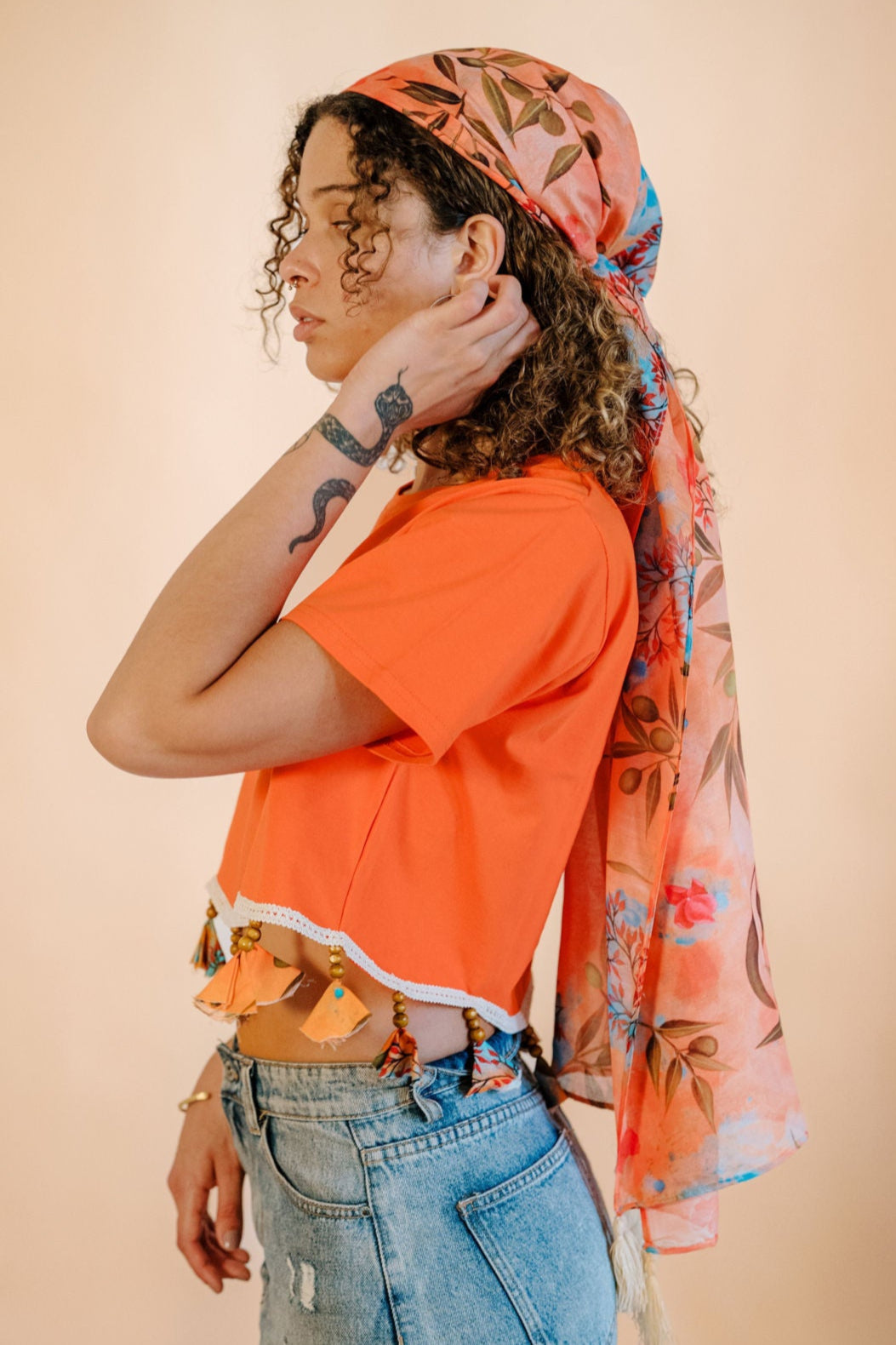 Fiesta Saqfa Cropped Tee