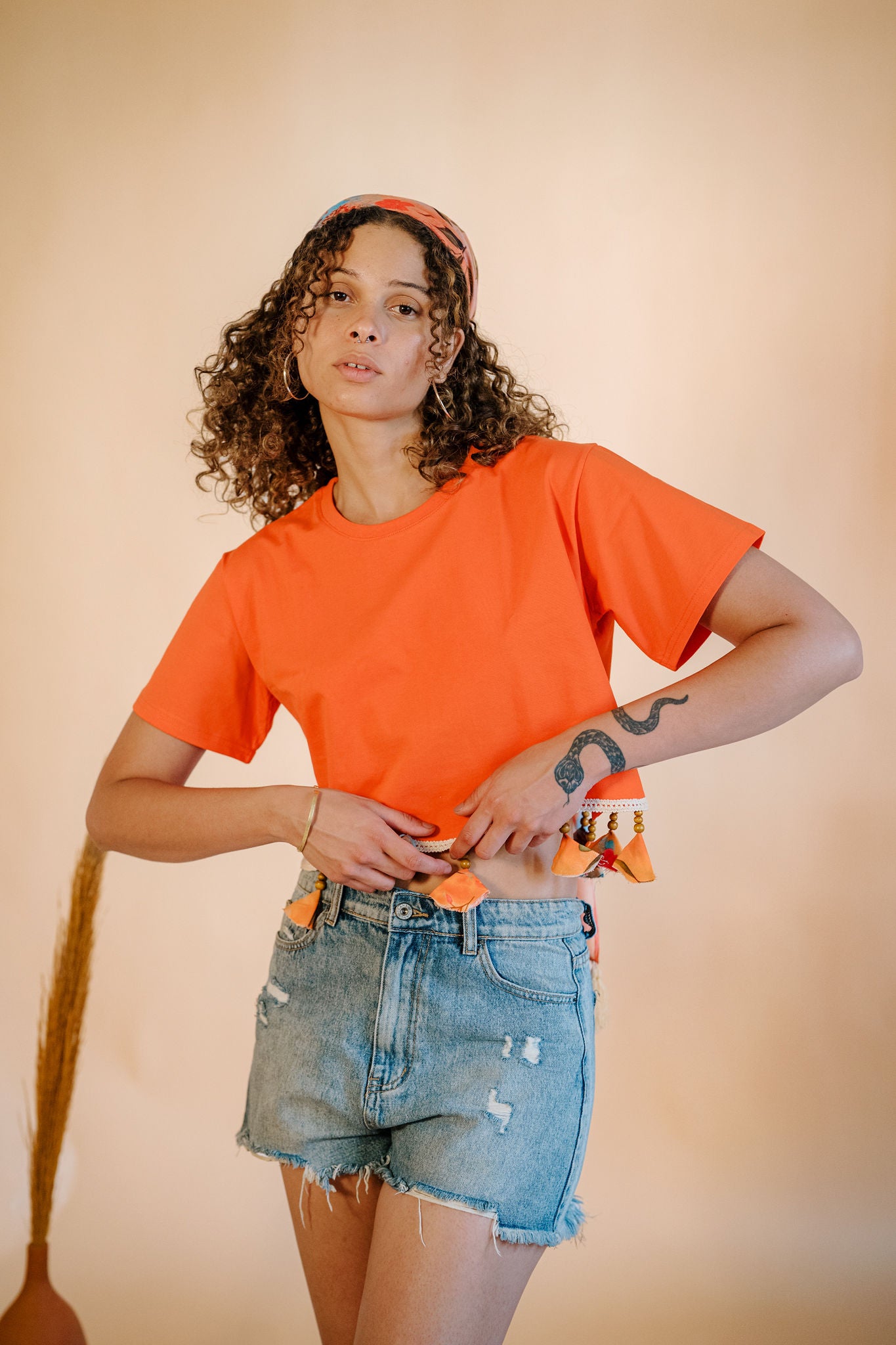 Fiesta Saqfa Cropped Tee