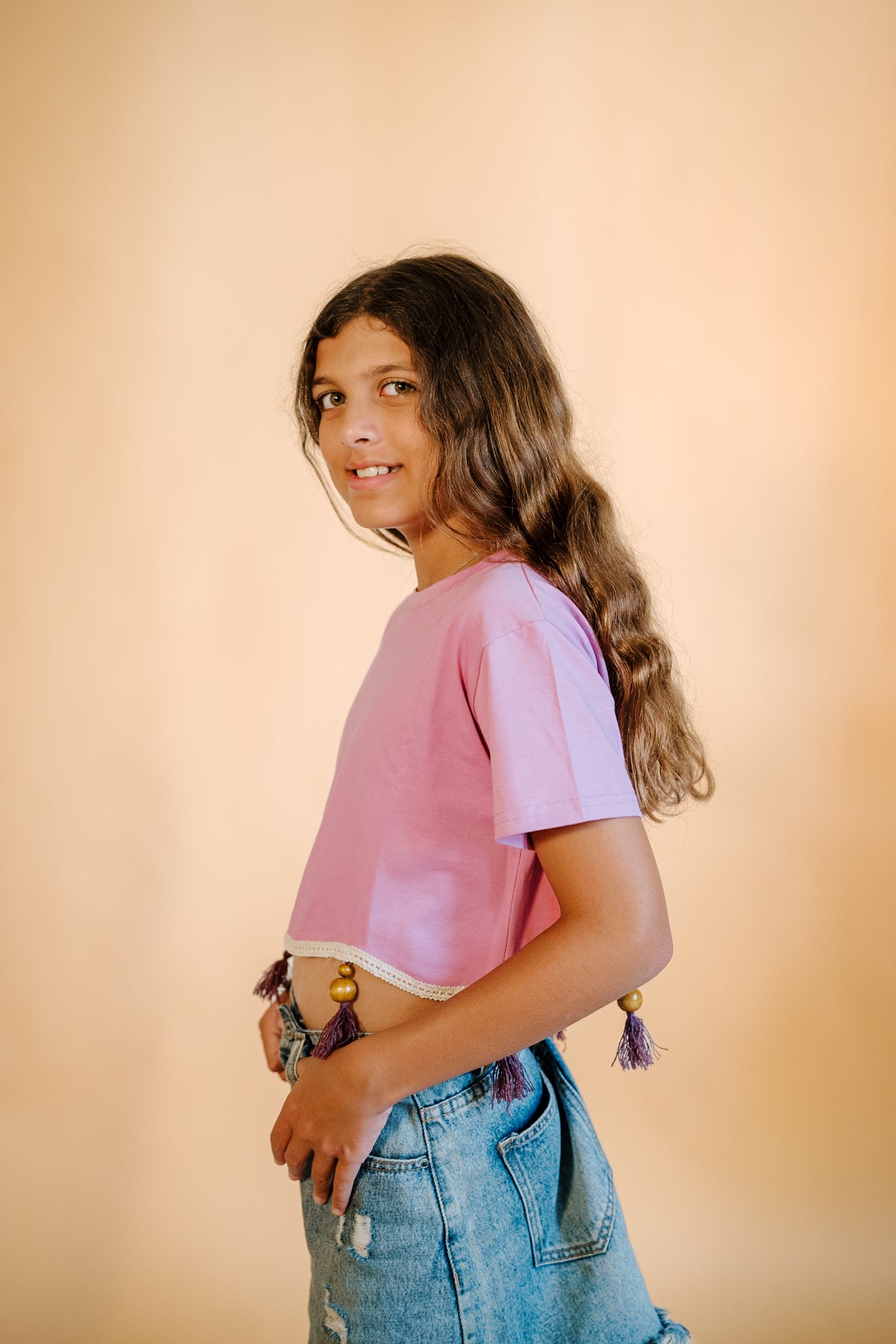 Little Zahret Toot Cropped Tee